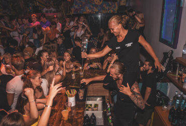 Party Rhodos